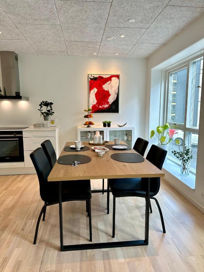 Apartamento Luxury New Cozy And Quietly 95M2 Tórshavn Exterior foto