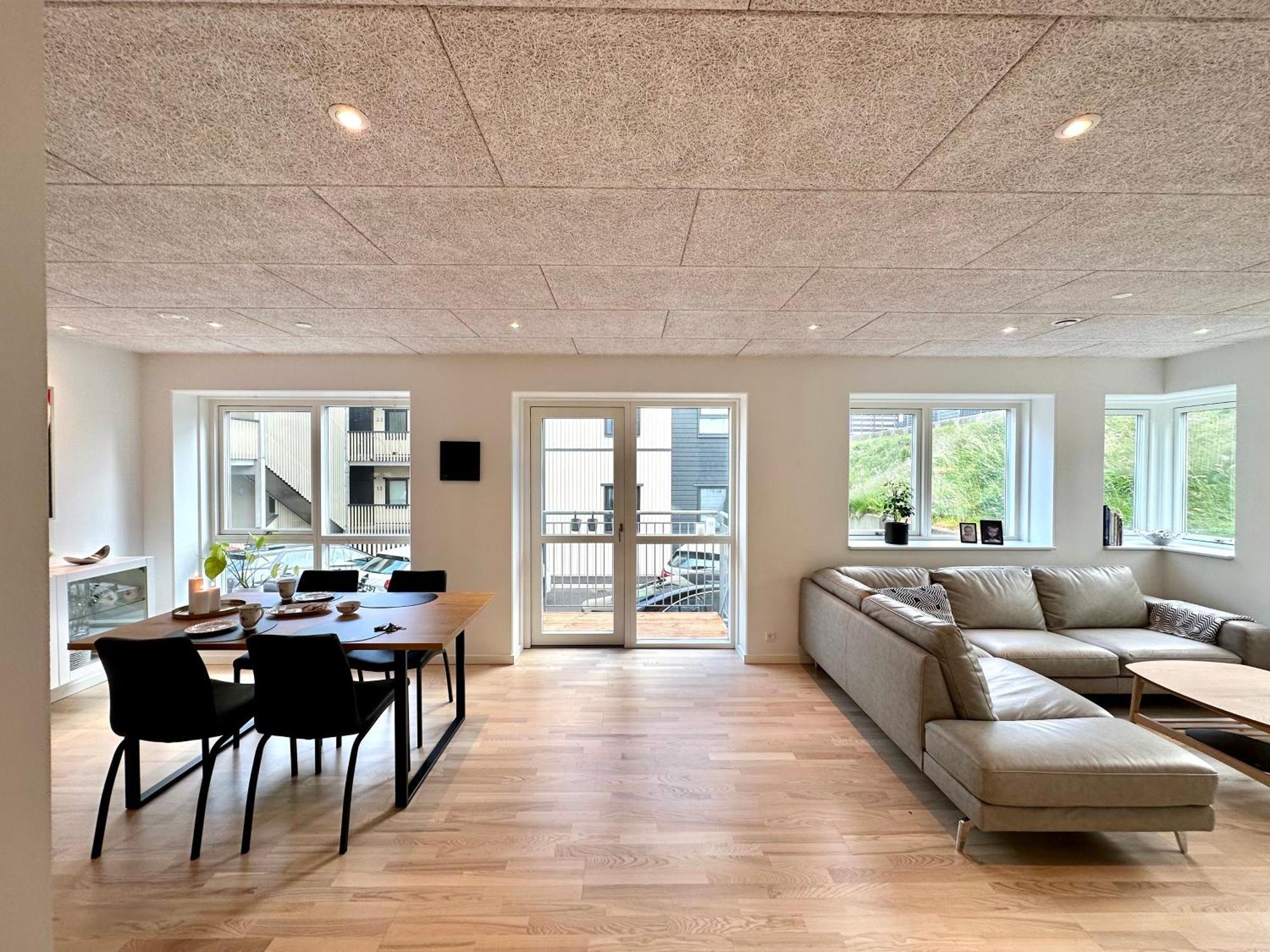 Apartamento Luxury New Cozy And Quietly 95M2 Tórshavn Exterior foto